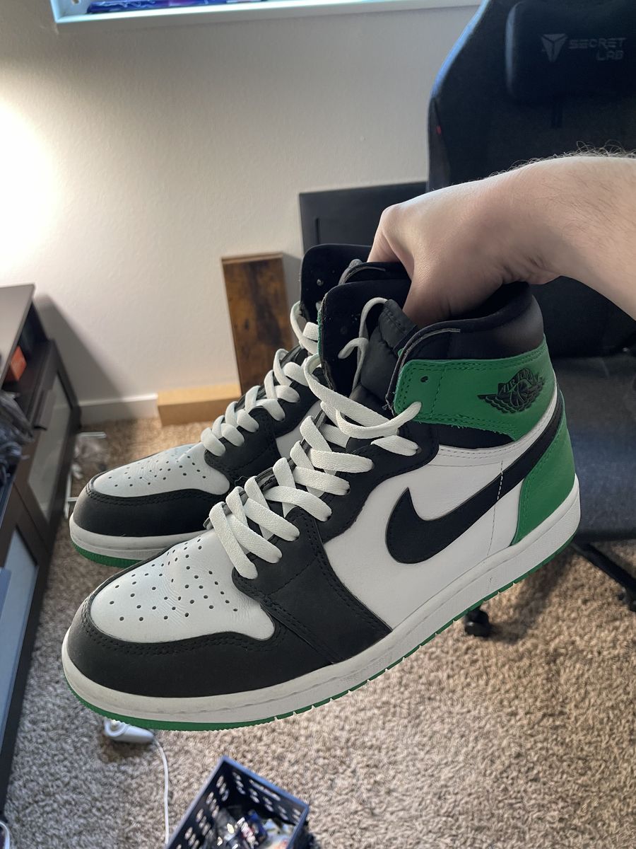 Air Jordan 1 Lucky Green 9.5 Great Condition