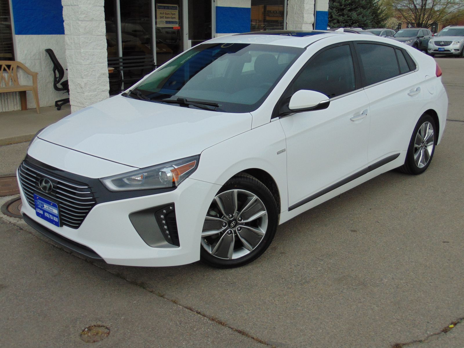 2017 Hyundai IONIQ Limited