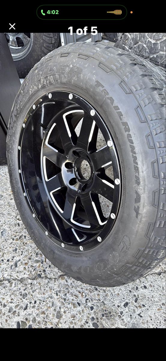 Ford Moto 6 Lug Tires & Rims, 20x10 rims, tire size 275/60/20.