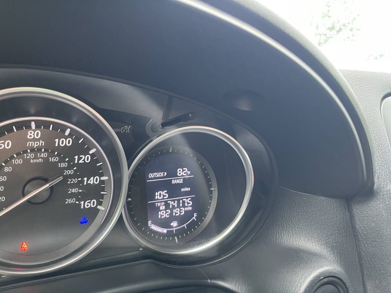 Main image 19