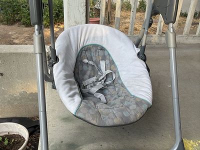Baby swing