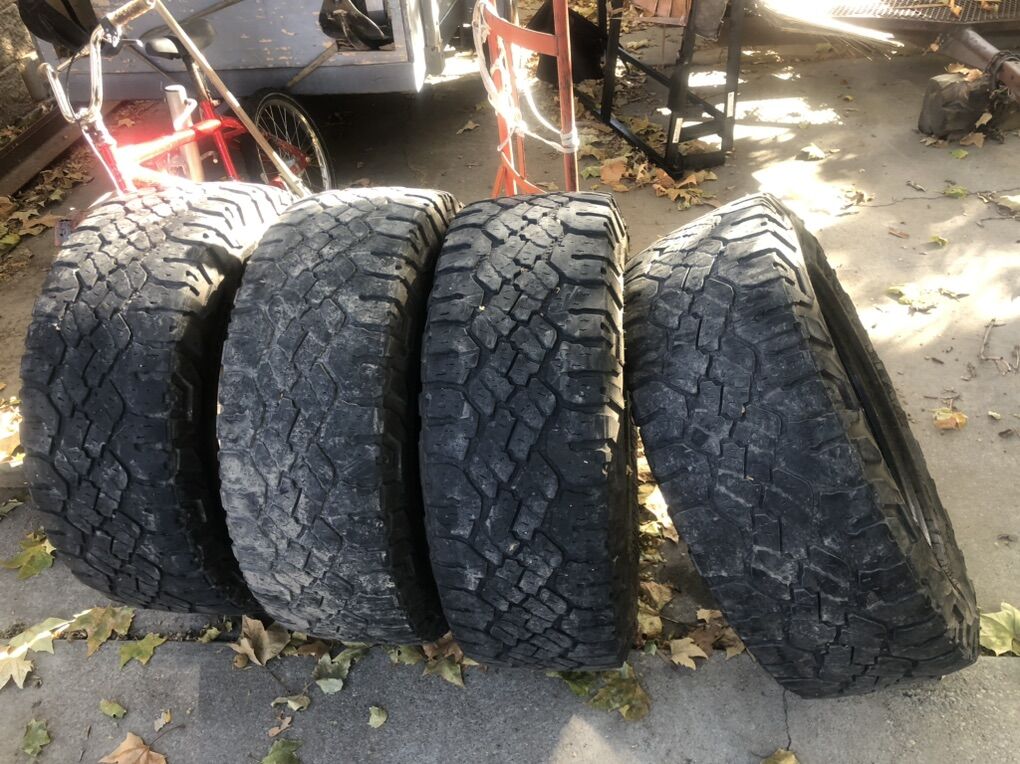 GOODYEAR #4 TIRES LT275/ 65R18