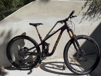 Pivot Trailcat SL Pro X0 Eagle Transmission - Small - Like New