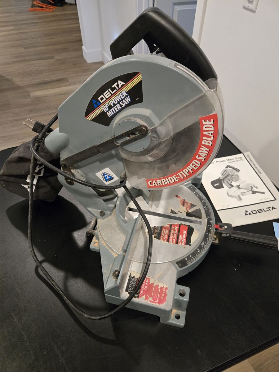 Main image 4
