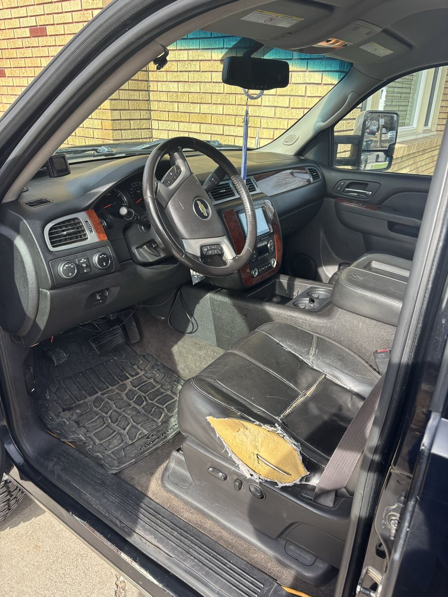 2011 Chevrolet Silverado 3500 LTZ