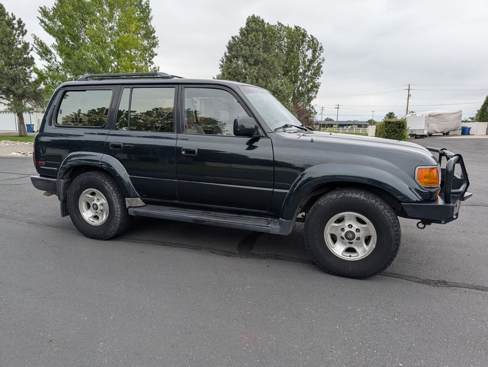 Main image 6