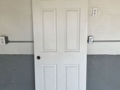 White 6-Panel Interior Door Slab - 30" W (right handed)