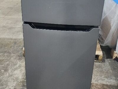 Fridgemaster 4.4 Cu. Ft. Double Door Fridge