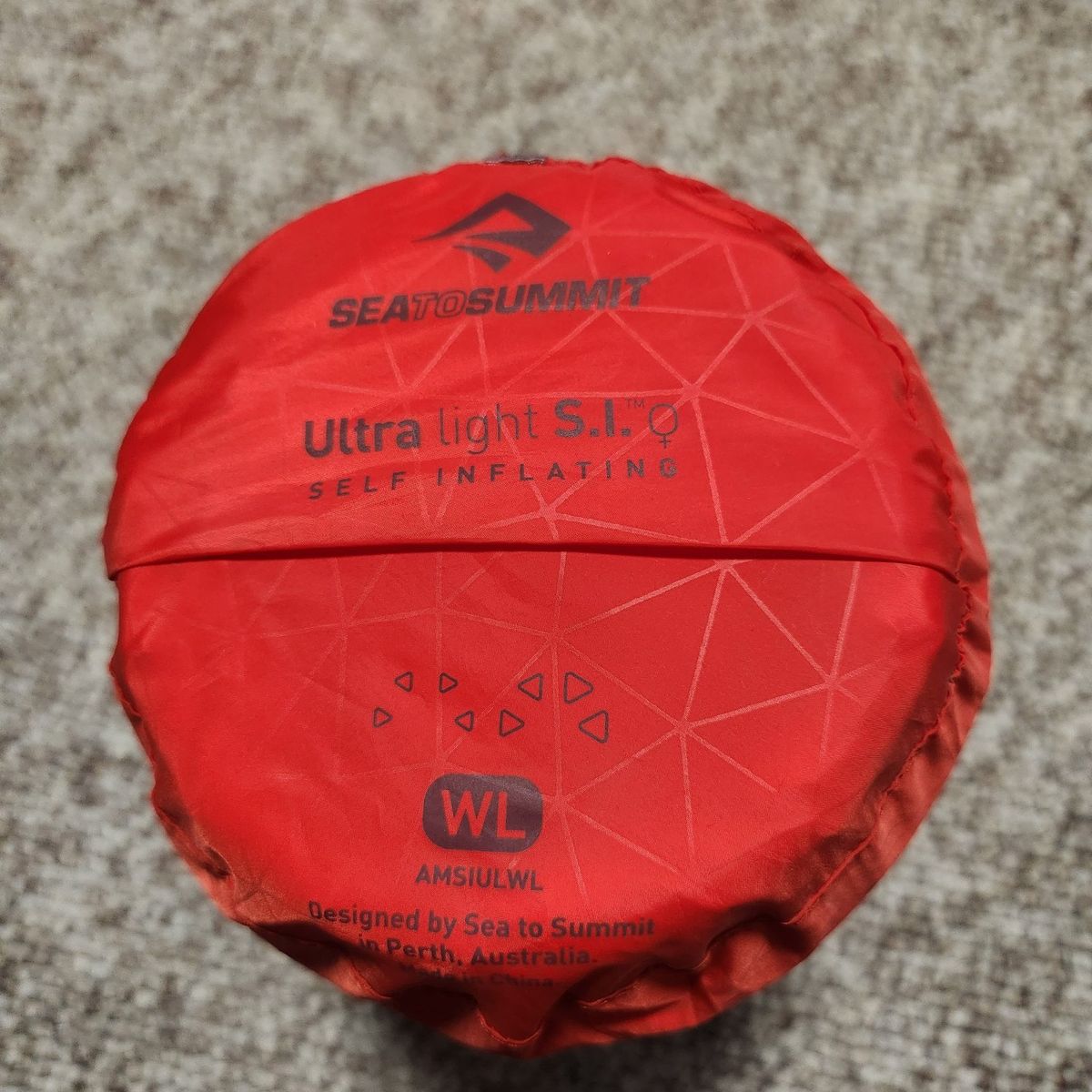 Sea to Summit Ultra-Light Self-Inflating Sleeping Mat - Red (Regular Size)