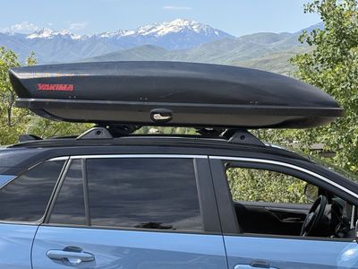 Yakima Skybox 16 Carbonite