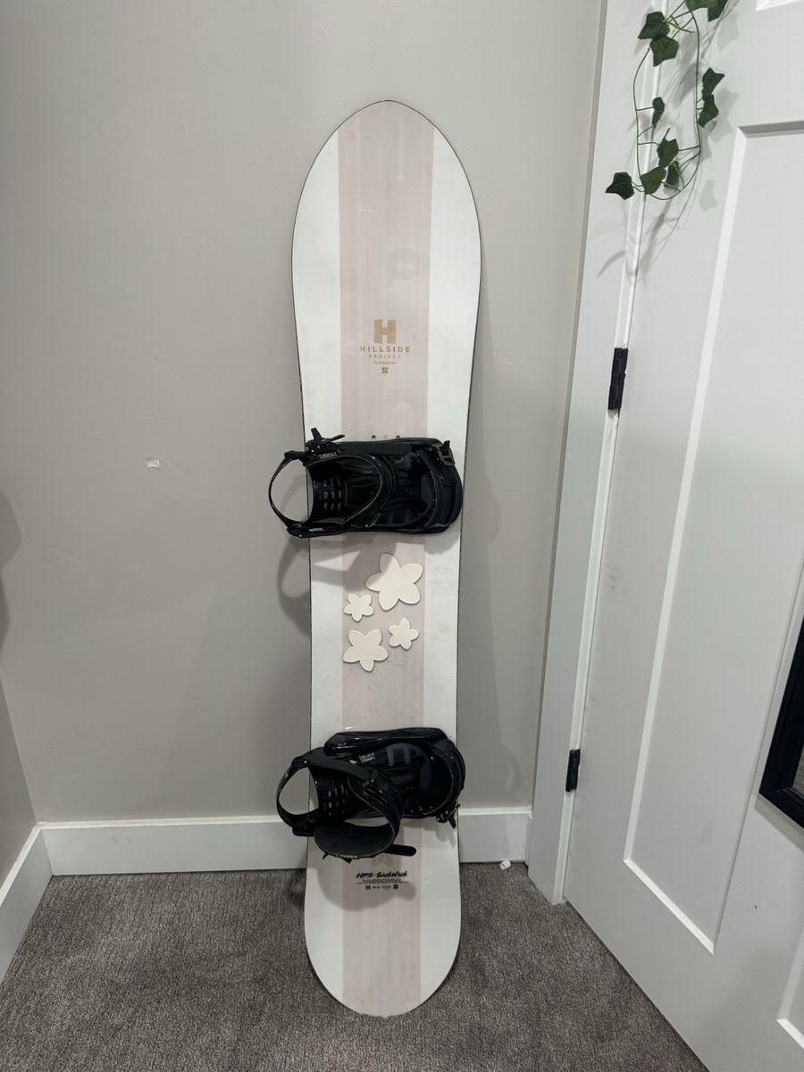 Brand new snowboard never used