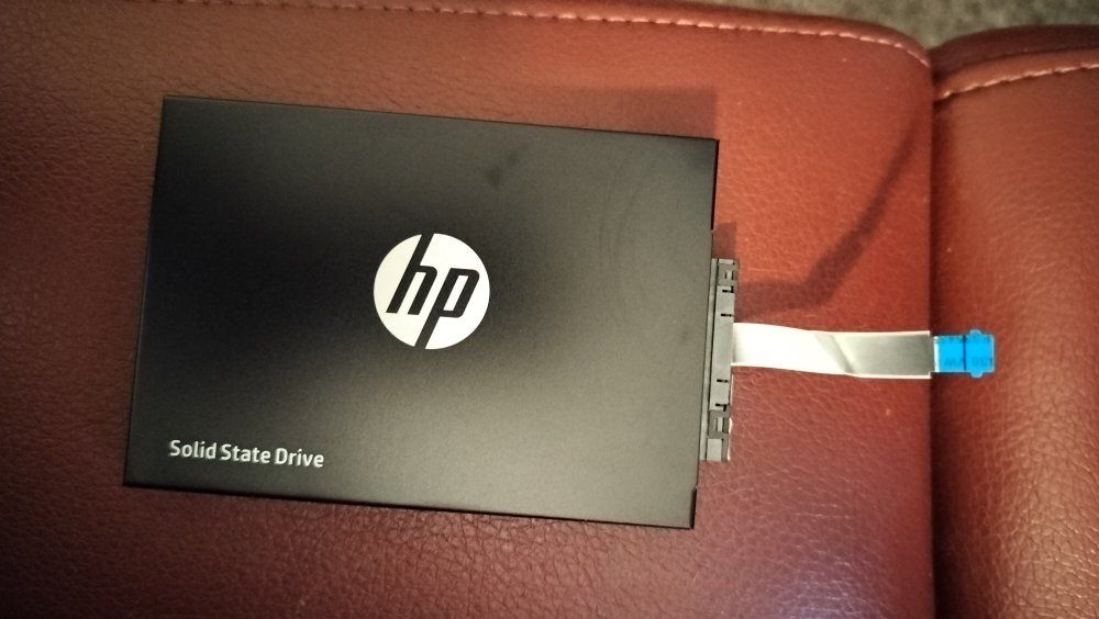 HP 512gb 2.5 SATA III SSD