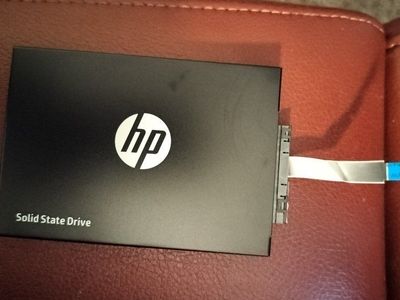 HP 512gb 2.5 SATA III SSD