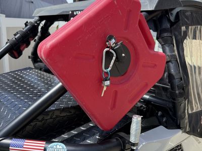 ROTO PAX 1.5 Gallon Gas Can, Mount & Lock