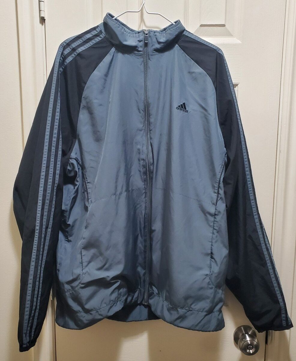 Adidas Men's Jacket size L
*track style*small stai