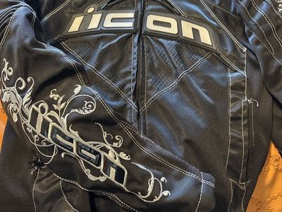 Icon Women’s Textile Jacket