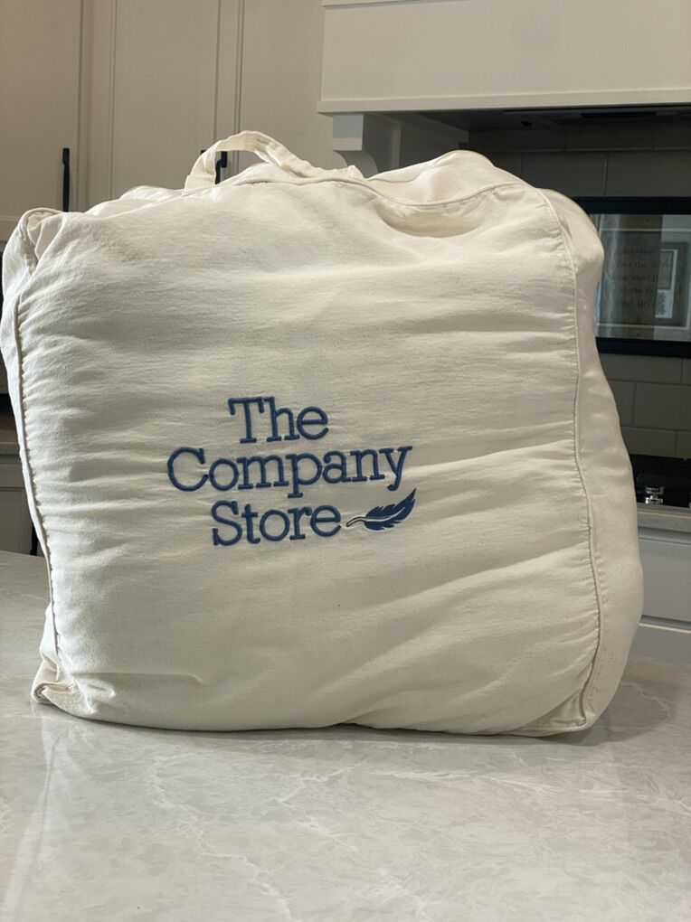 Premium Down Comforter-Queen