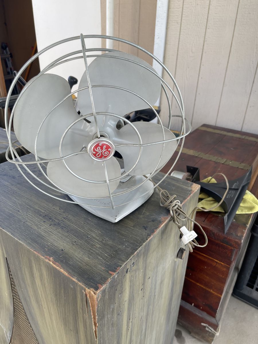 Vintage GE All-Metal Desk Fan - Classic General Electric Collectible Home Appliance $80 OBO