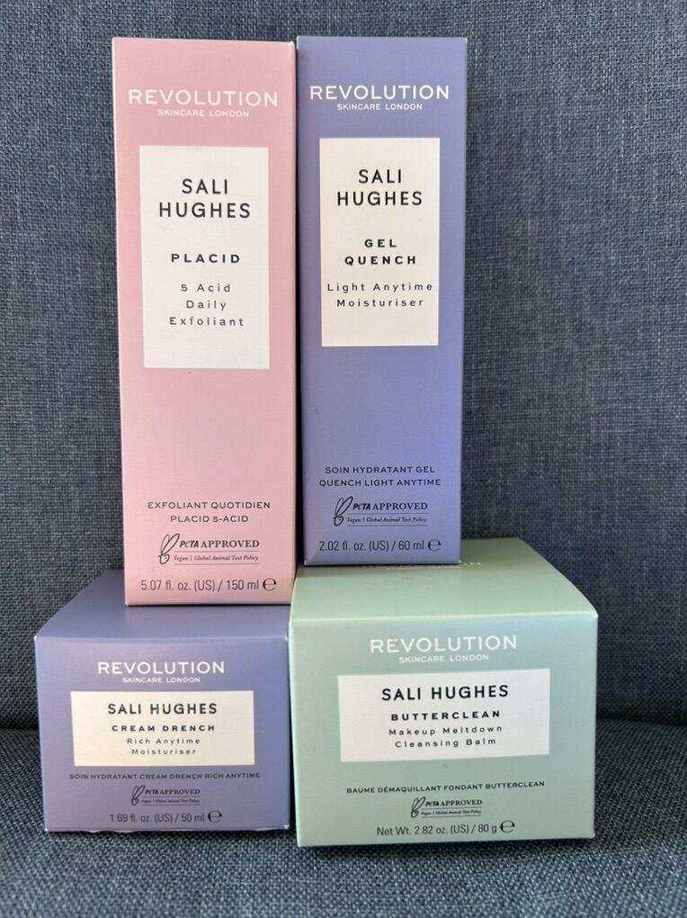 NEW Revolution Skincare London 4 Piece Series