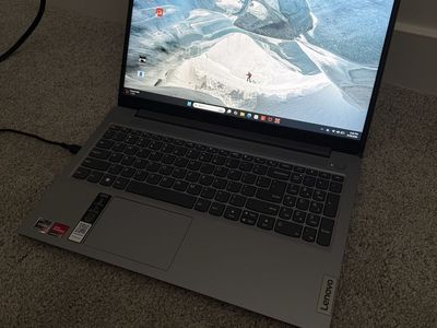 Lenovo IdeaPad Slim 3 15" Laptop - AMD Ryzen 7