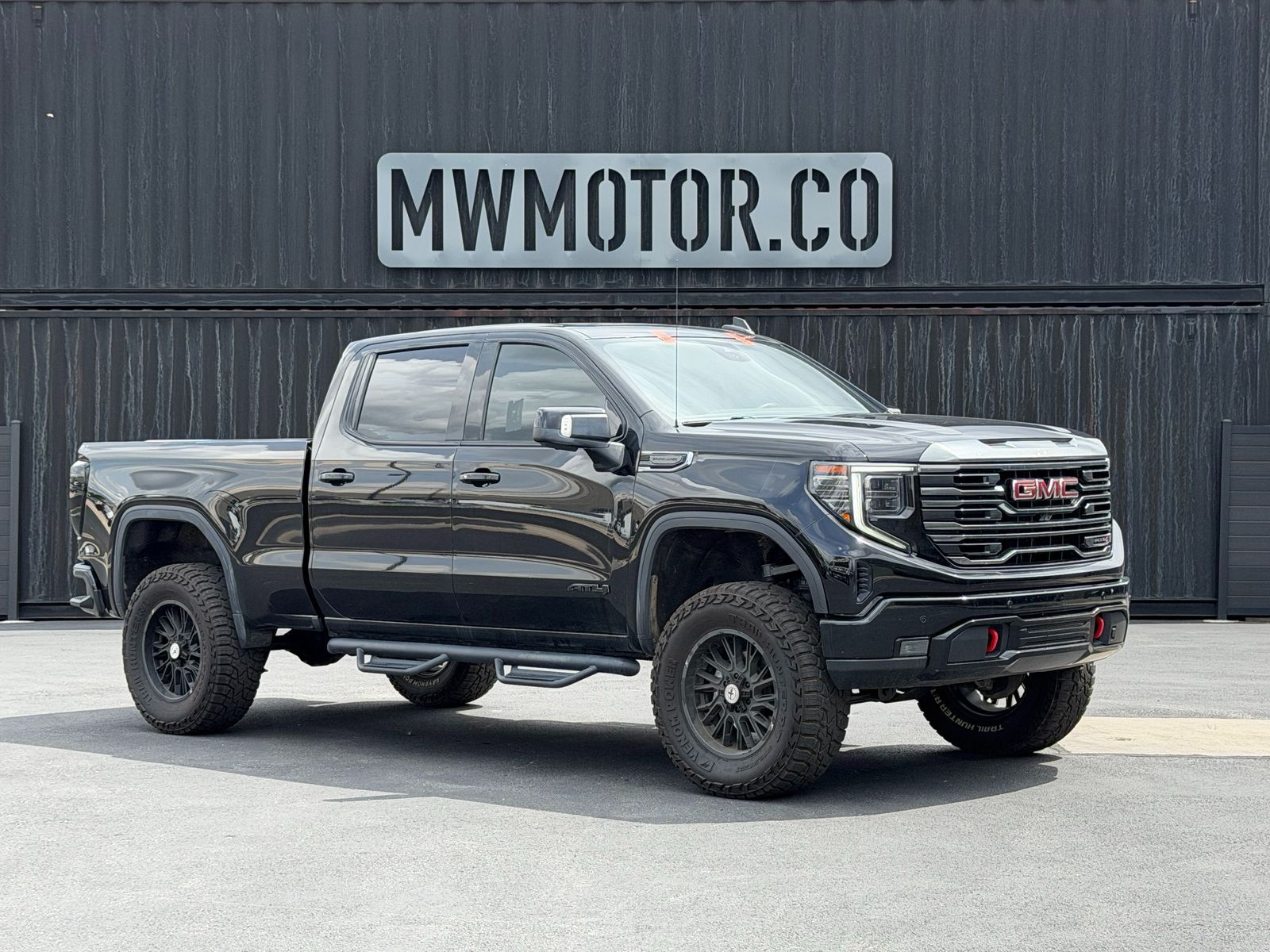 2023 GMC 1500 AT4