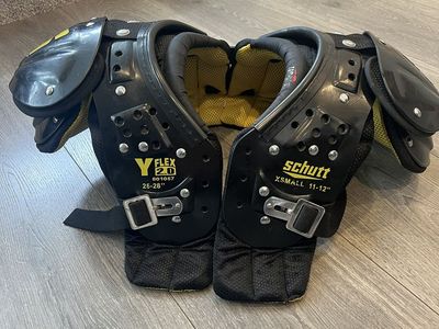 Schutt Y-Flex 2.0 Youth Football Shoulder Pads XS