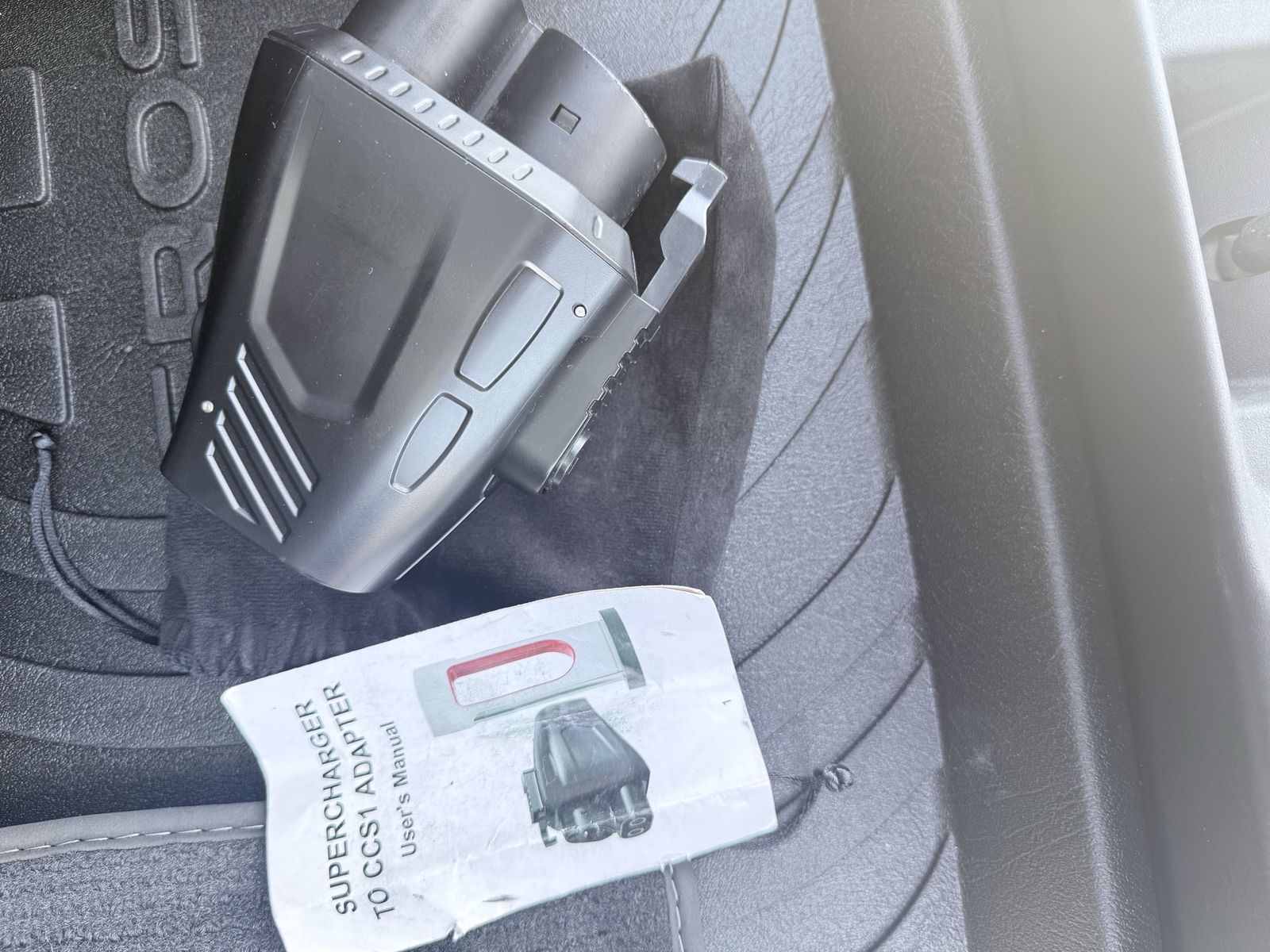 Tesla to CCS1 Fast Charging Adapter – Like New