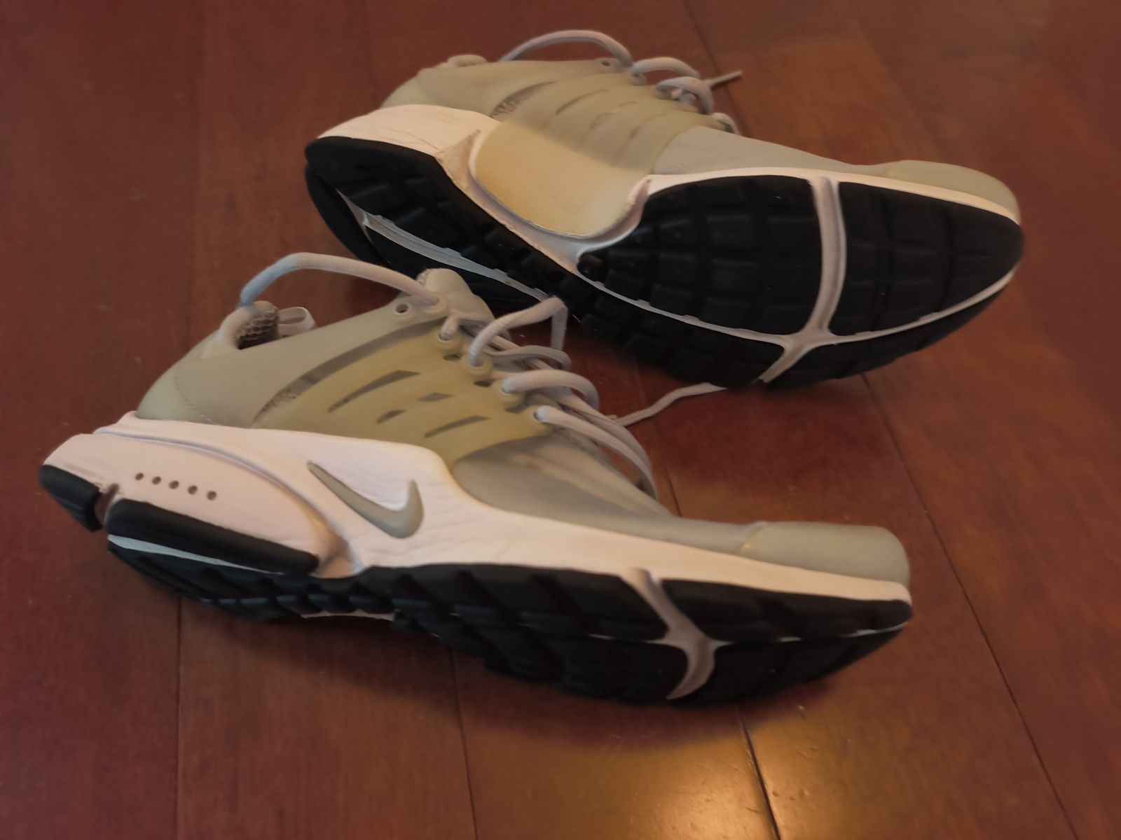 Nike Shoes Mens 10
