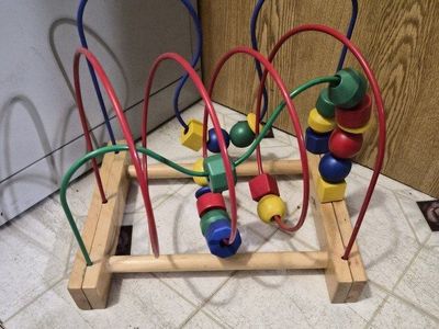 Wooden baby bead toy