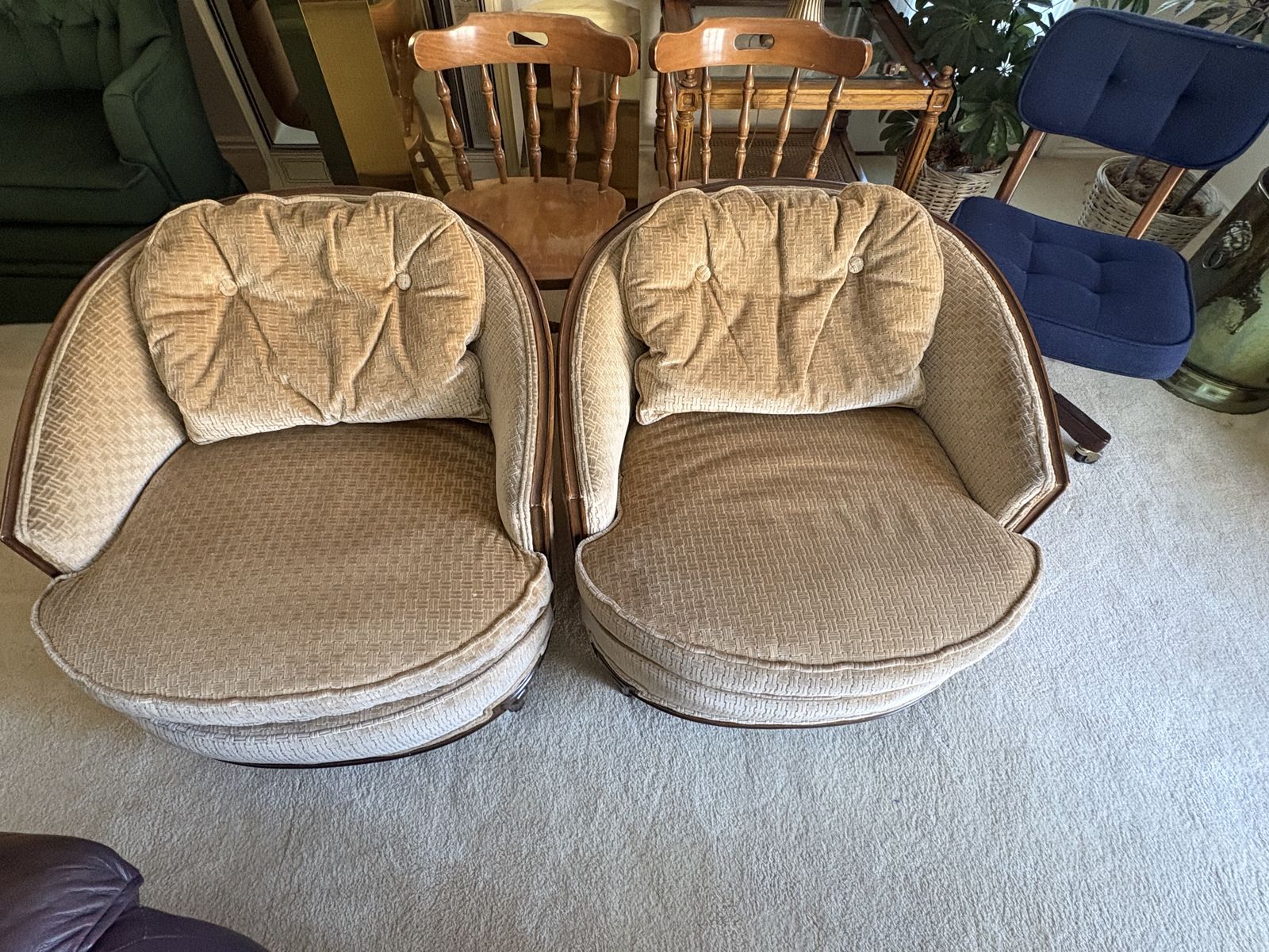 Vintage Hollywood Regency Barrel Tub Chairs – Matching Pair $350/pair cash/venmo in Provo