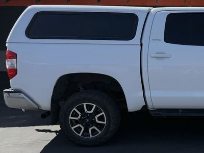 Leer Truck Shell - Short Bed Tundra