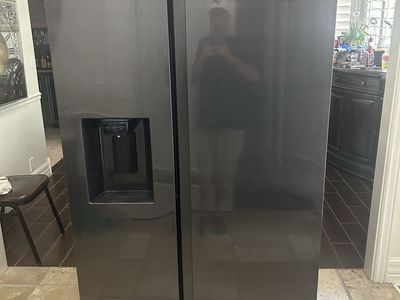 Samsung RS27T5200SG Side-by-Side Refrigerator with Ice & Water Dispenser, Black Stainless Steel