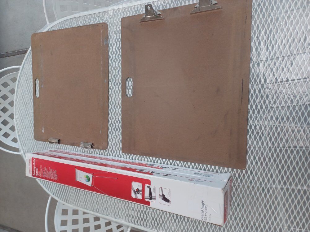 Heavy duty easels  #03