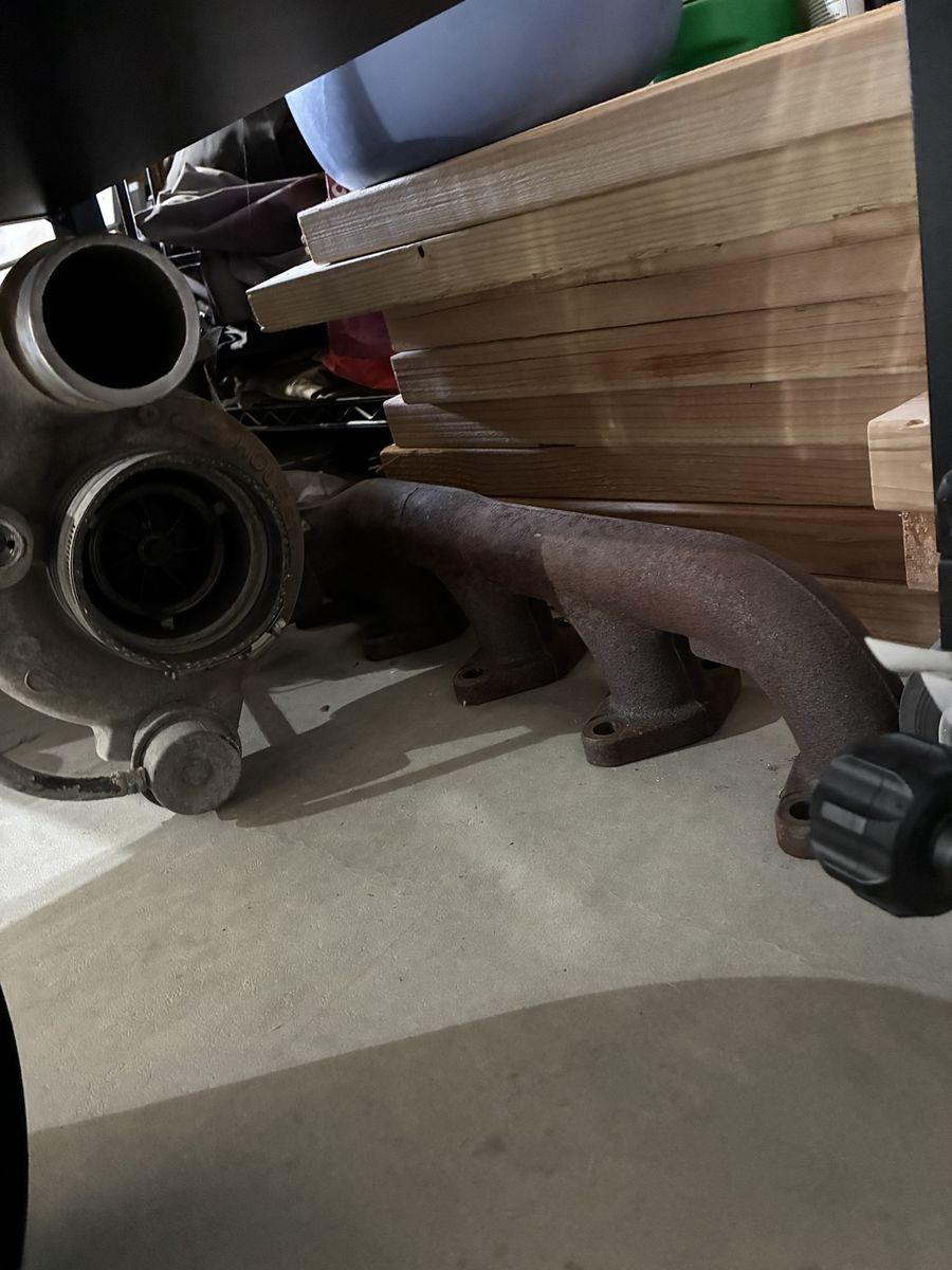 Main image 3
