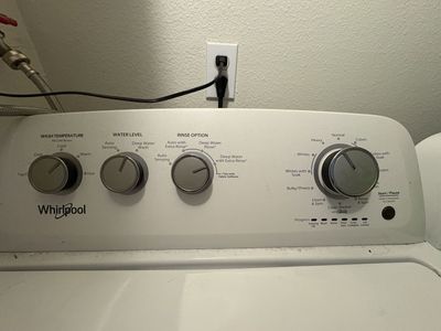 Whirlpool Washer & Dryer Set