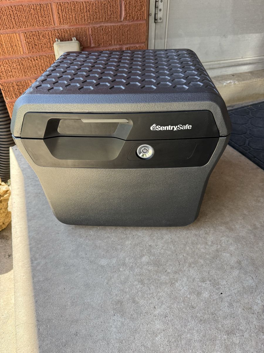 SentrySafe Fire/Waterproof Storage Chest with Key Lock - Medium Size