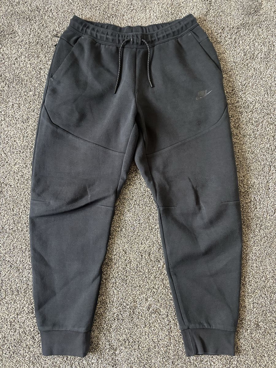 Nike Men's Black Sweatpants Joggers- Size Large 