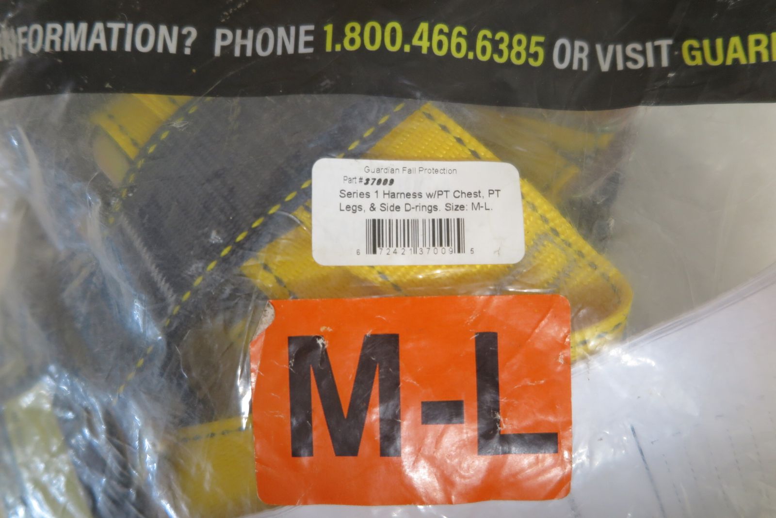 guardian series 1 full body fall protection harness M/L 37009