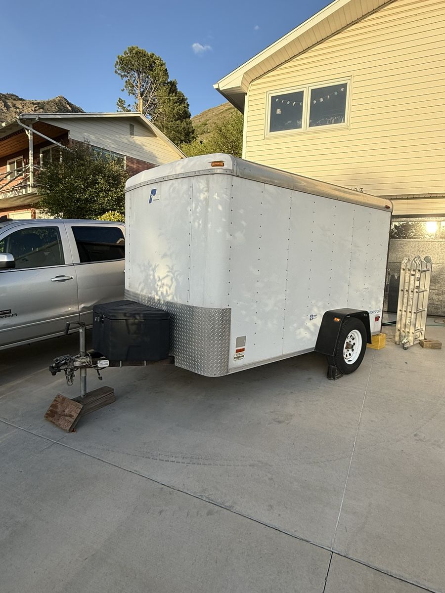 Pace American Cargo Sport CS610SA Enclosed utility Trailer