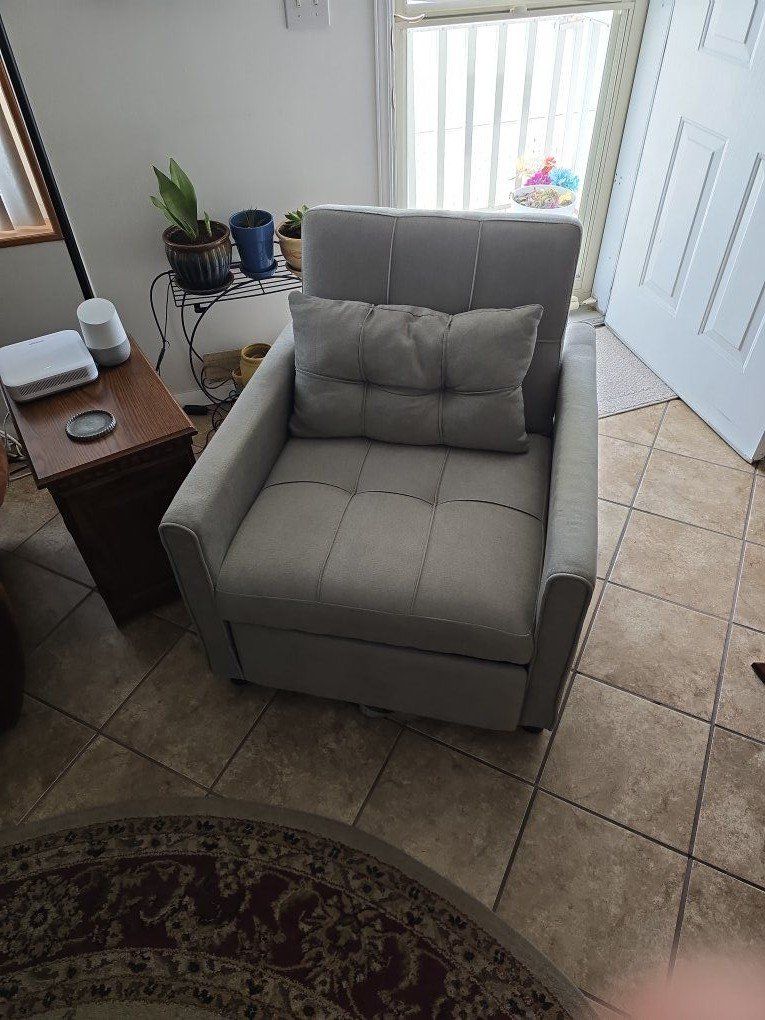 Convertible sleep chair