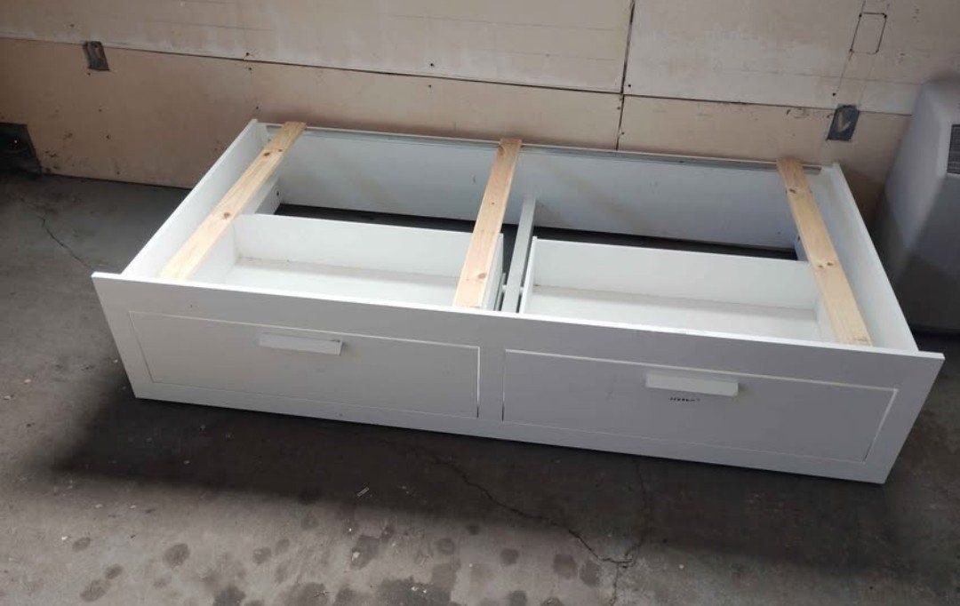 ikea twin/double bed