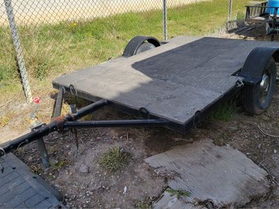 Utility Trailer - Flatbed Trailer