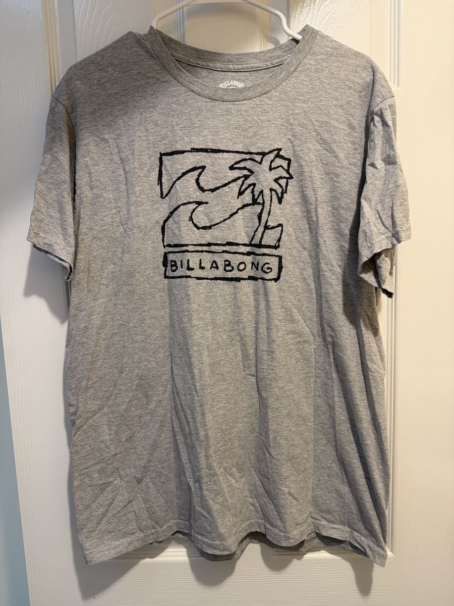 Billabong Men's Gray Graphic T-Shirt, Short Sleeve, Size L