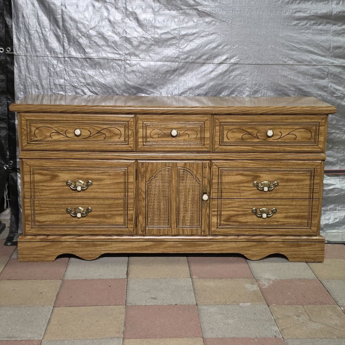7 Drawer Dresser