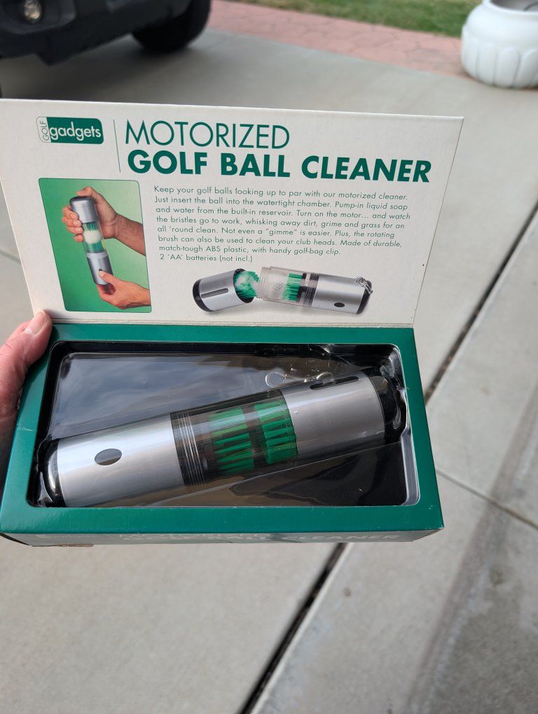 Gogadgets Motorized Golf Ball & Club Cleaner - Portable w/ Clip