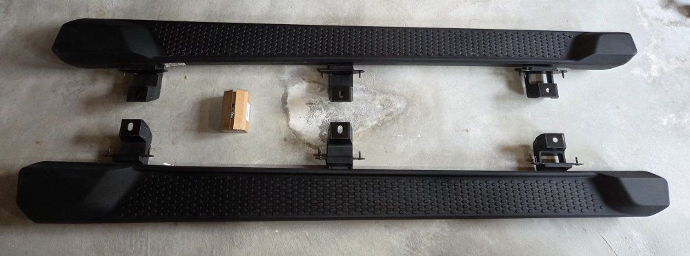 2018 - 2026 Jeep Wrangler OEM Mopar Black Running Boards Side Steps Board Set w New Hardware 82215164AB 68292906AF 68292907AF