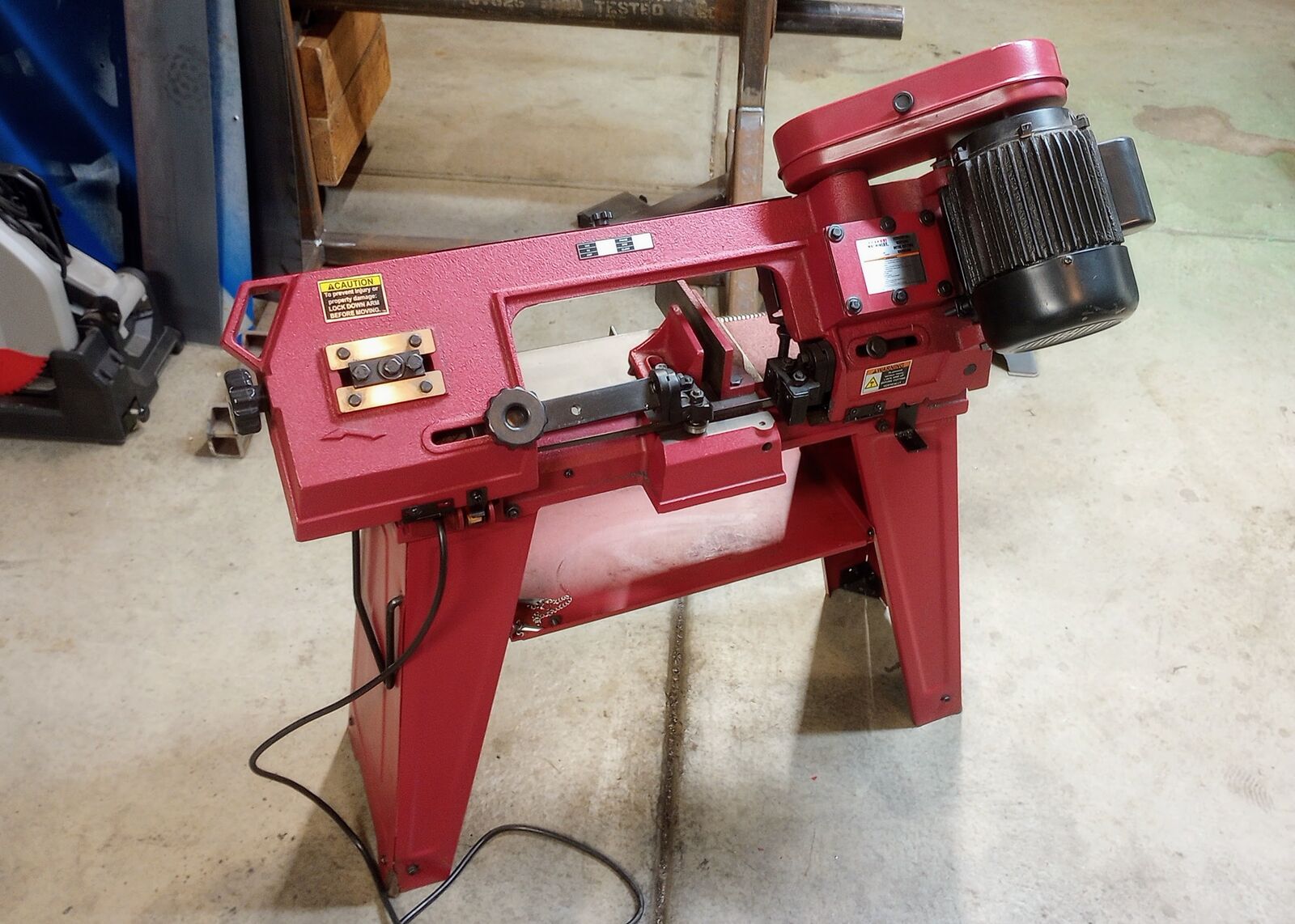 Metal Cutting Horizontal Bandsaw