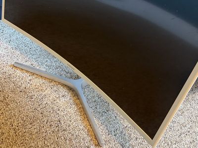 Samsung 24" monitor + Samsung 32" curved monitor