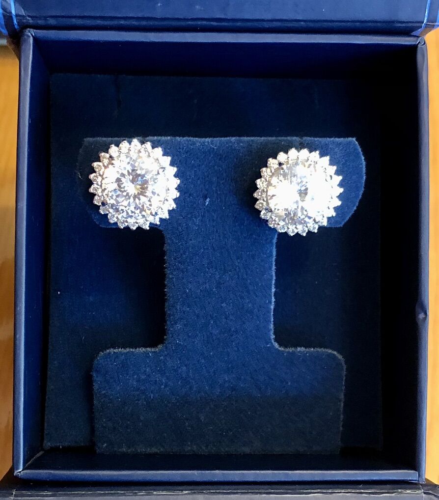 Brilliant Diamond Sunflower Earrings