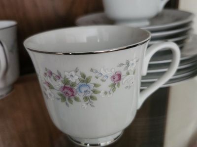 beautiful teacups, saucers & small plates